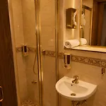 Pasa Paradies Kostenlose Parkplaetze 3* Hanau