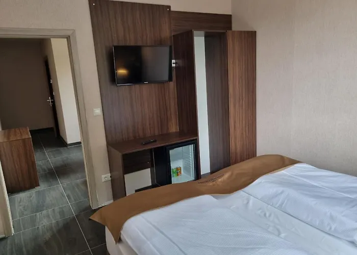 Pasa Paradies Kostenlose Parkplaetze 3* Hanau